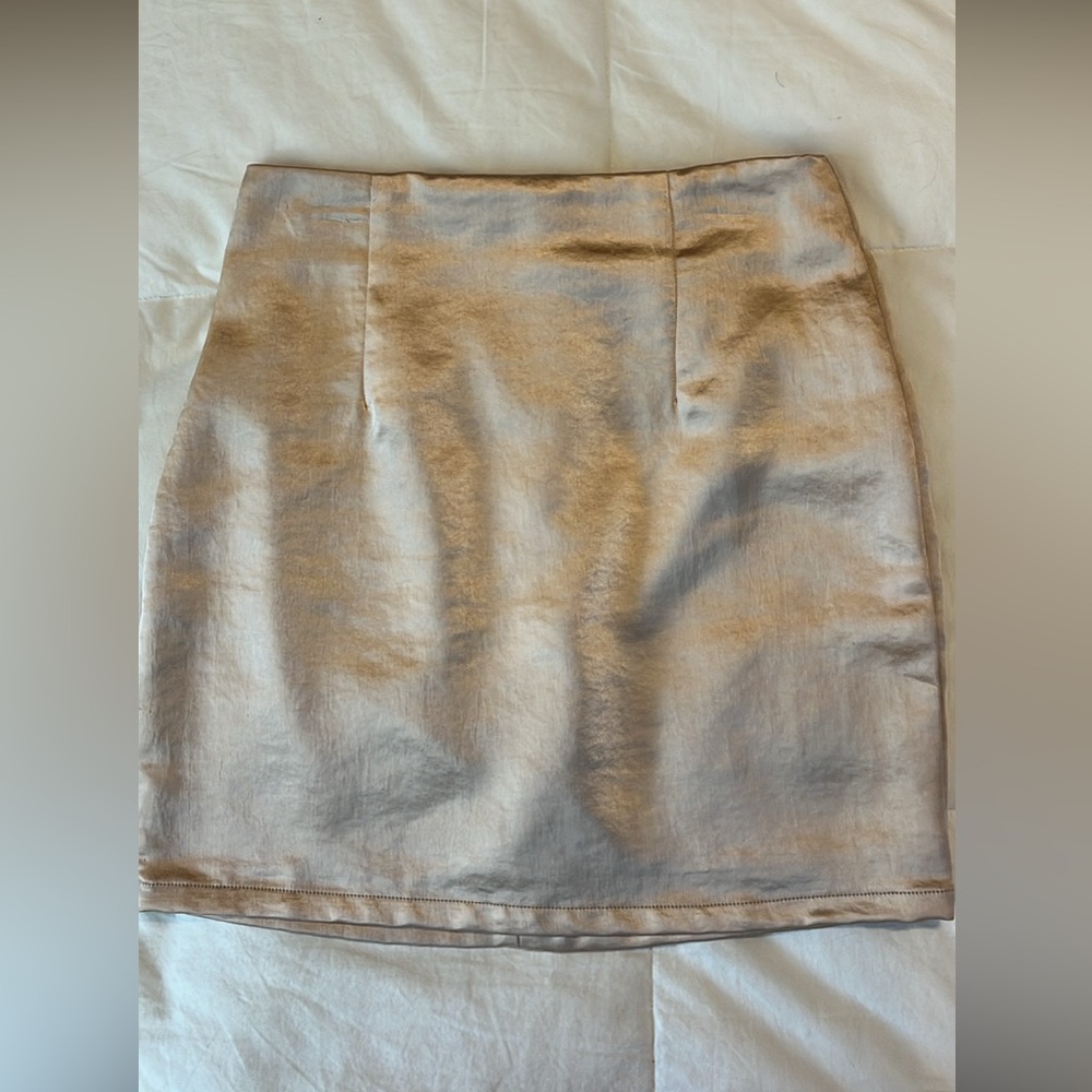 gold mini skirt